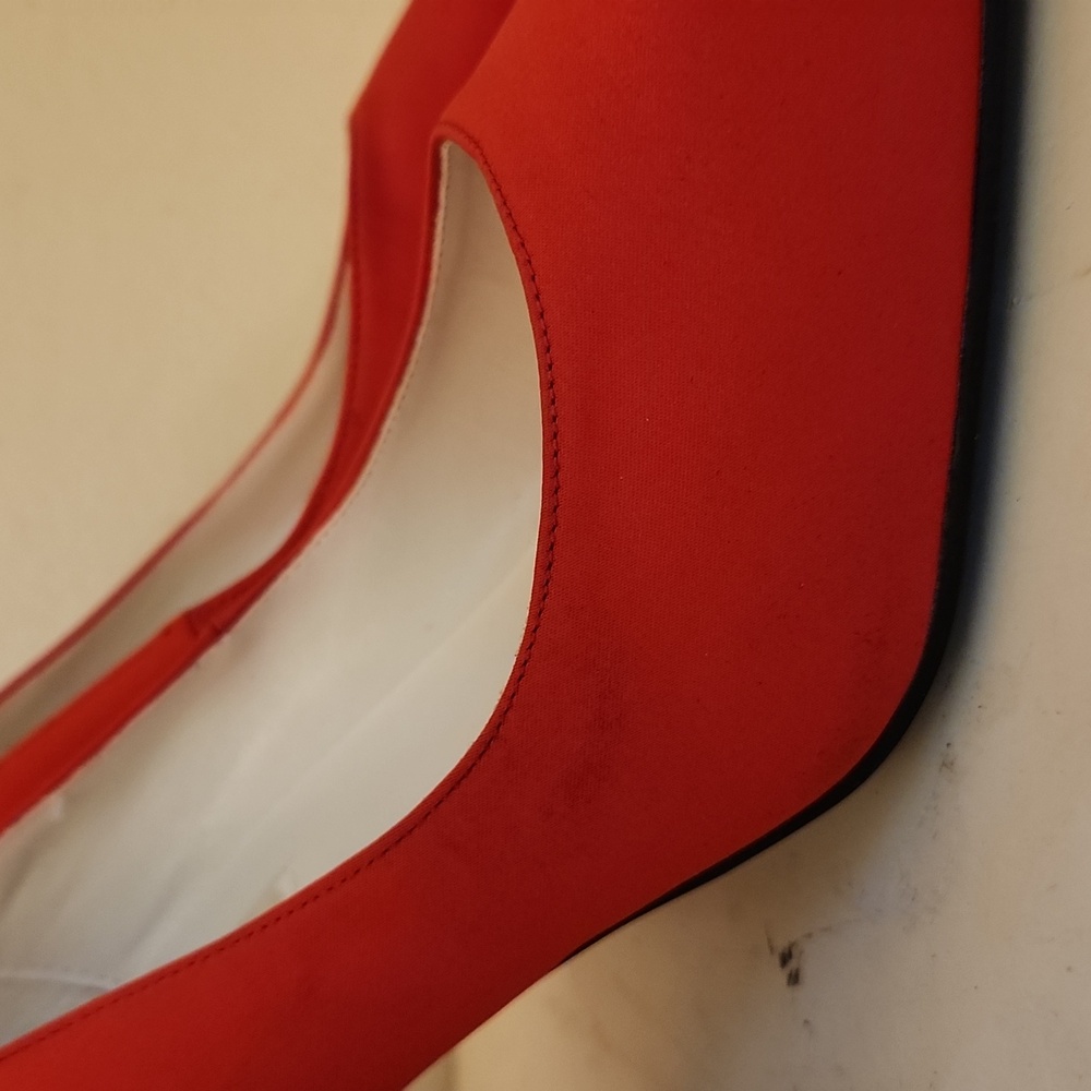 ♤ Summer Rio Bright Red Heels - Picture 8 of 11
